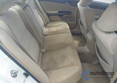 2009 Honda Accord 2.4 Lx z USA, uszkodzony, nr VIN 1HGCP26329A173873